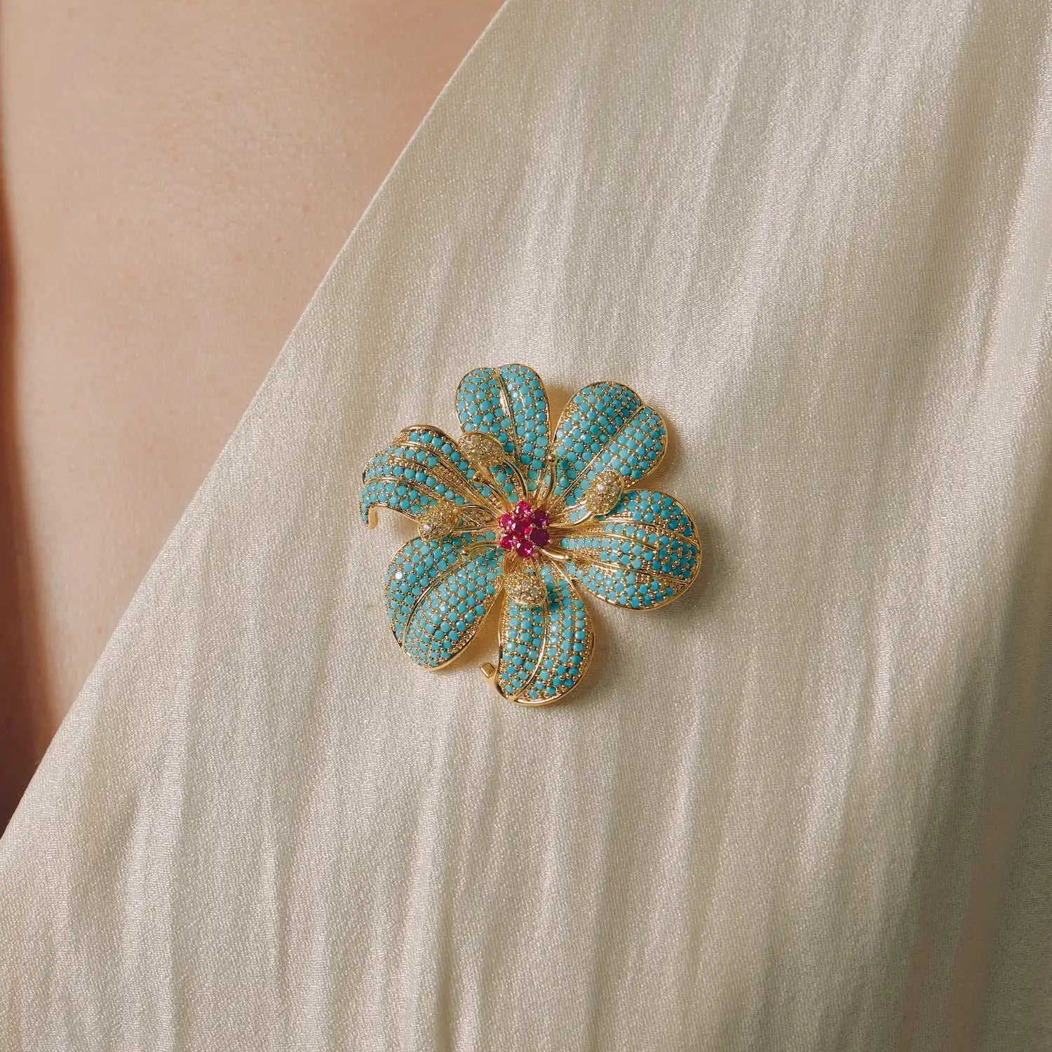 Aurea Fleur Brooch — The Bloom of Radiance