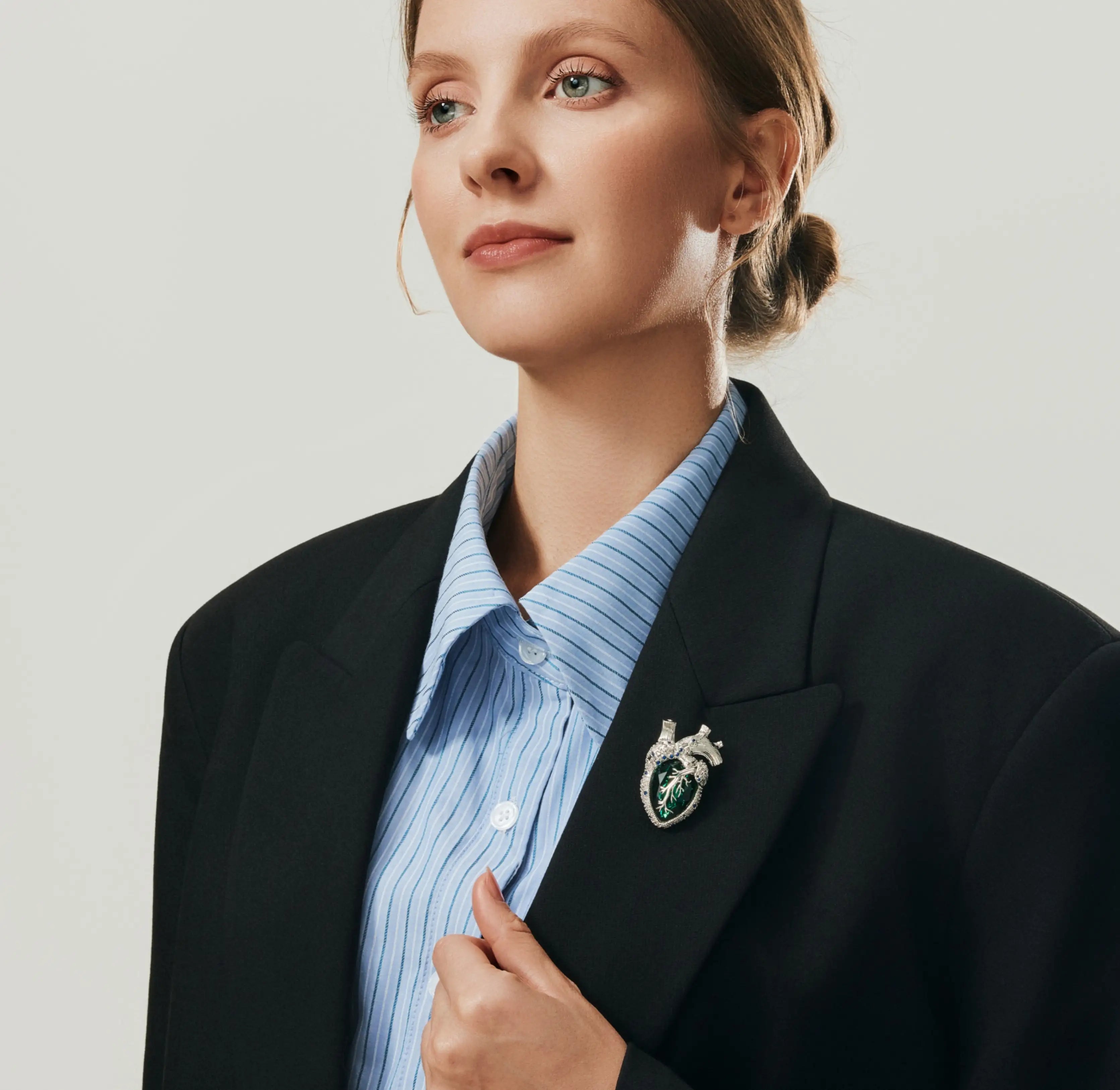 Cor Vitae Brooch Emerald Heart Edition Anatomical Heart Silver & Emerald Crystal Brooch