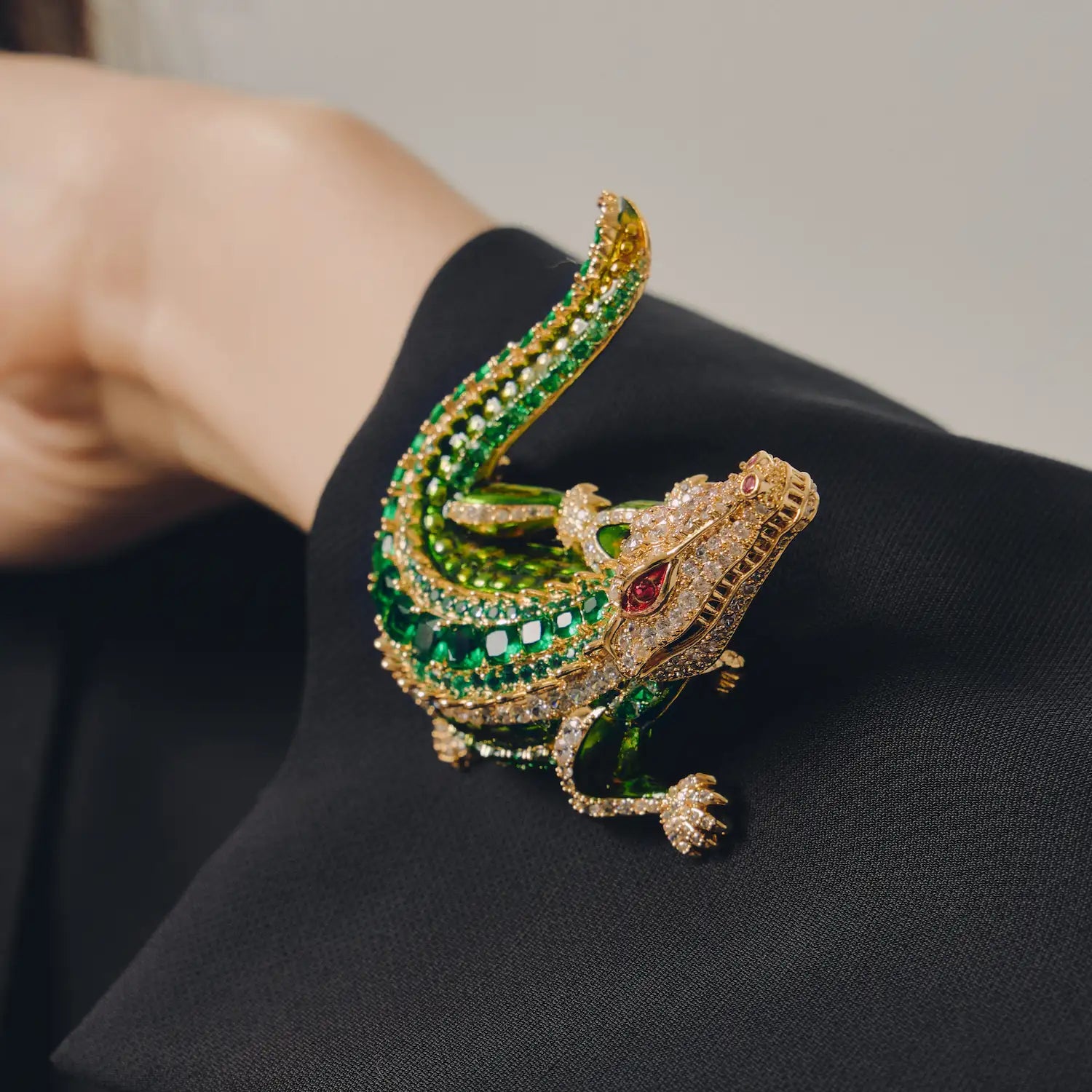 Crocodylus Crocodile Brooch — The Instinct Beneath the Surface