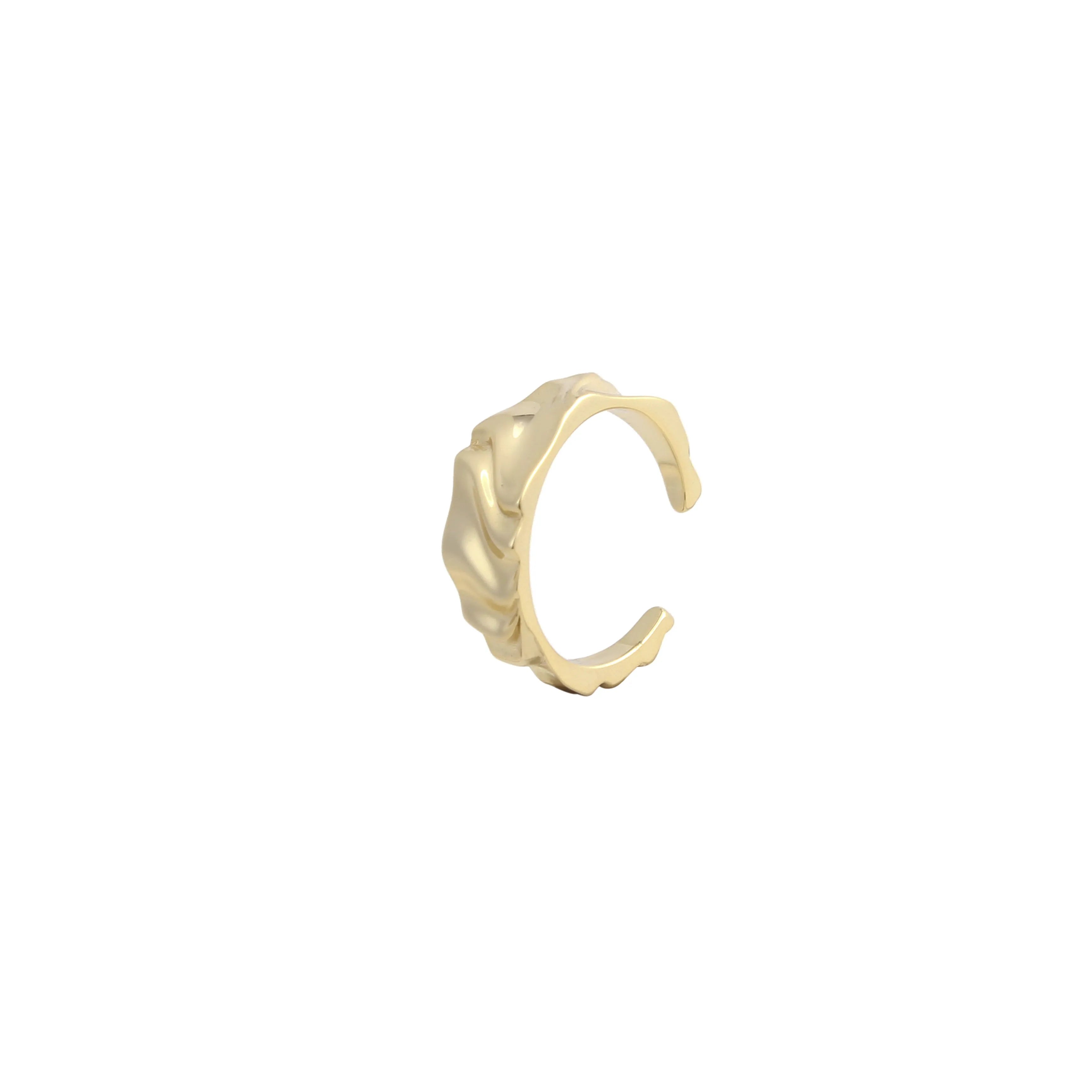 Etera Ring Textured Wave Gold Adjustable Band