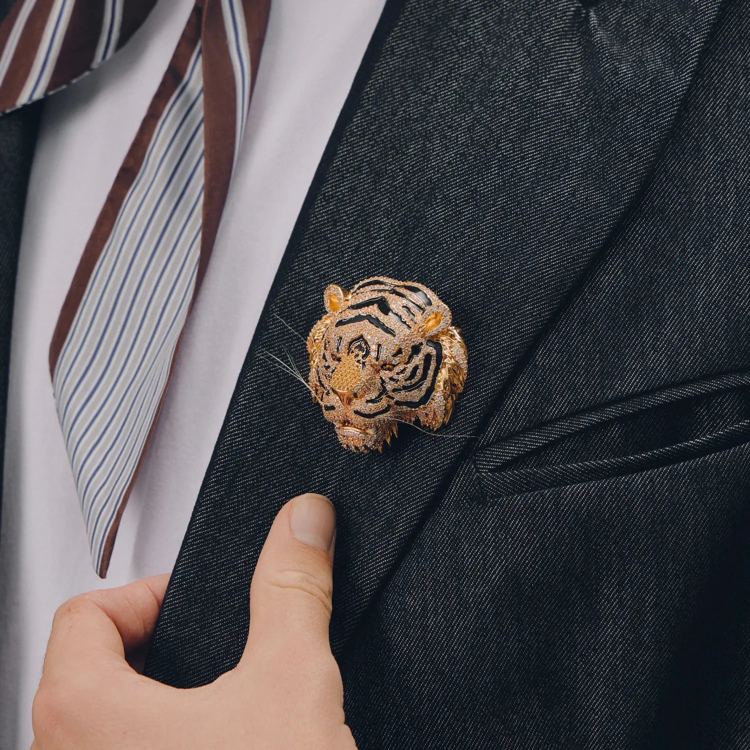 Imperium Tigra Brooch Regal Gold Tiger Crystal Brooch