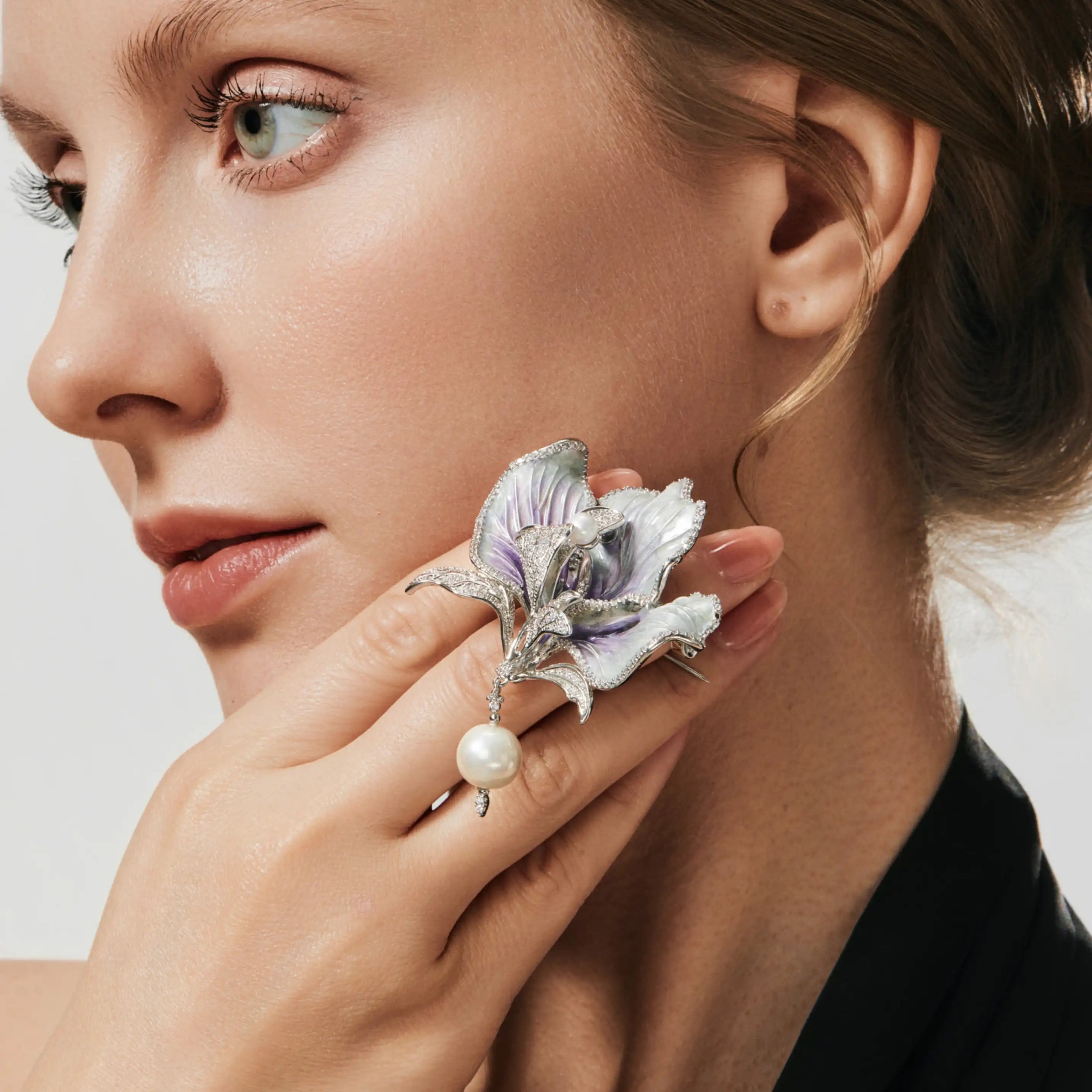 Lilium Moon Brooch Frosted Violet Petals & Pearl Blossom Pin