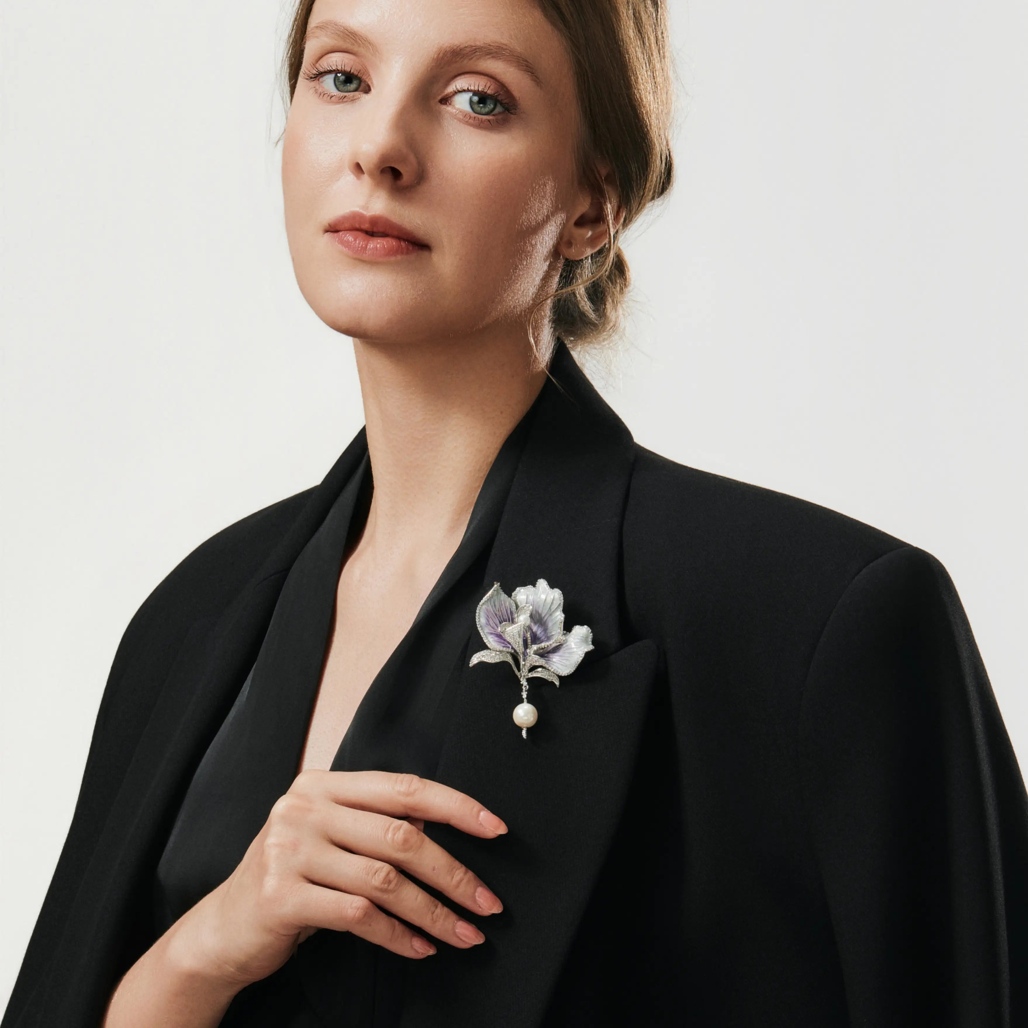 Lilium Moon Brooch Frosted Violet Petals & Pearl Blossom Pin