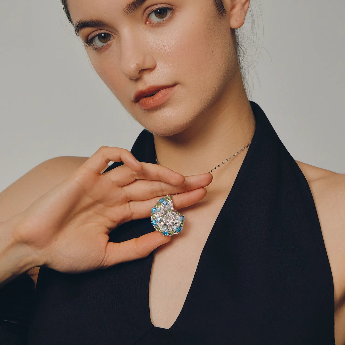 Oraculum Shell Necklace: The Relic of the Sea Oracle