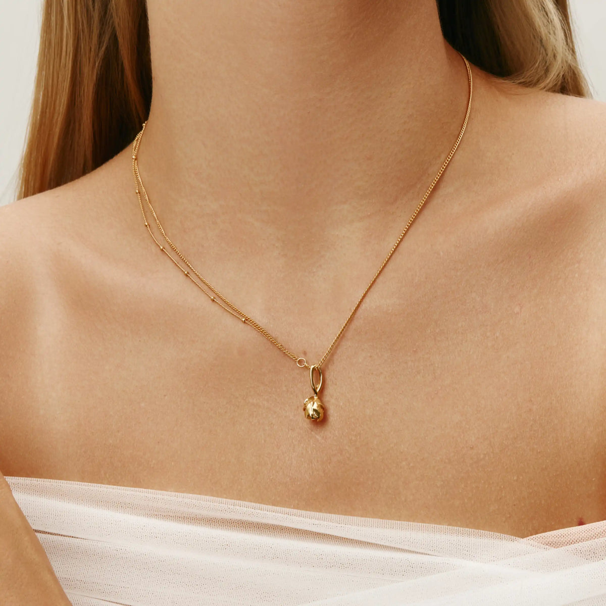 Rosa Necklace Gold Rose Pendant Necklace