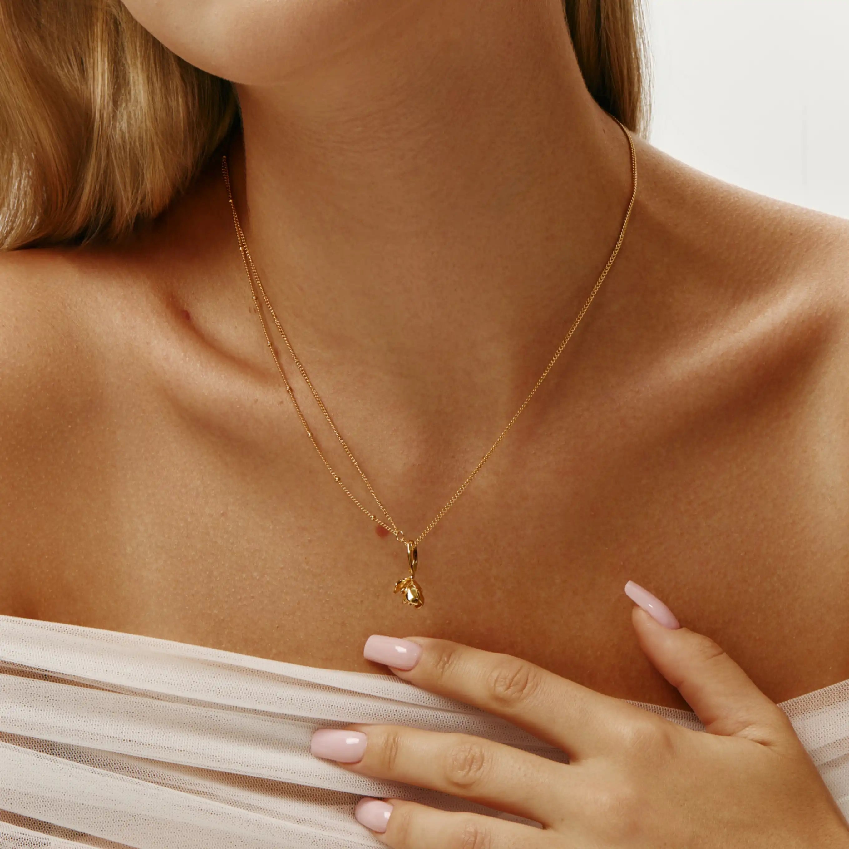 Rosa Duo Set Gold Rose Pendant Necklace & Adjustable Ring