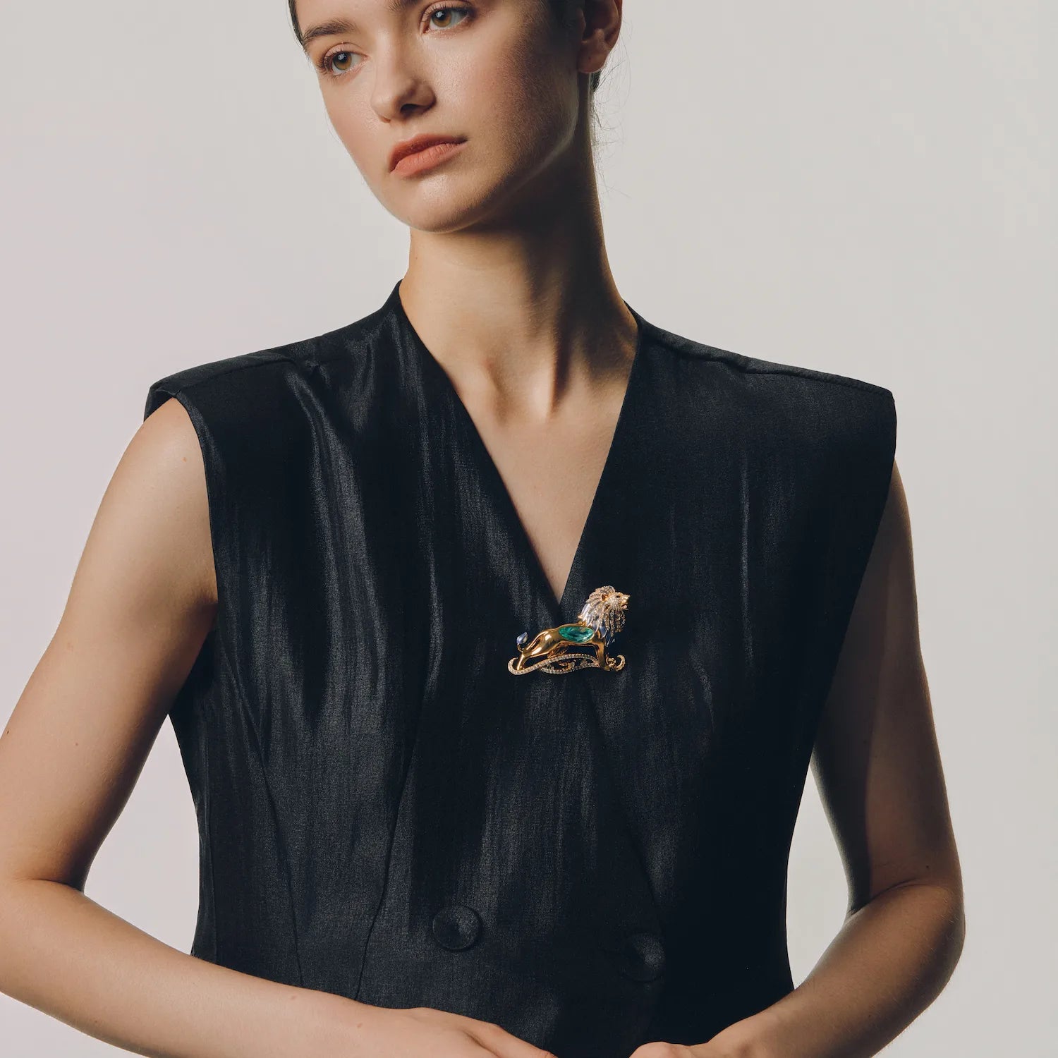 Thalassic Leo Brooch: The Lion with an Ocean Heart